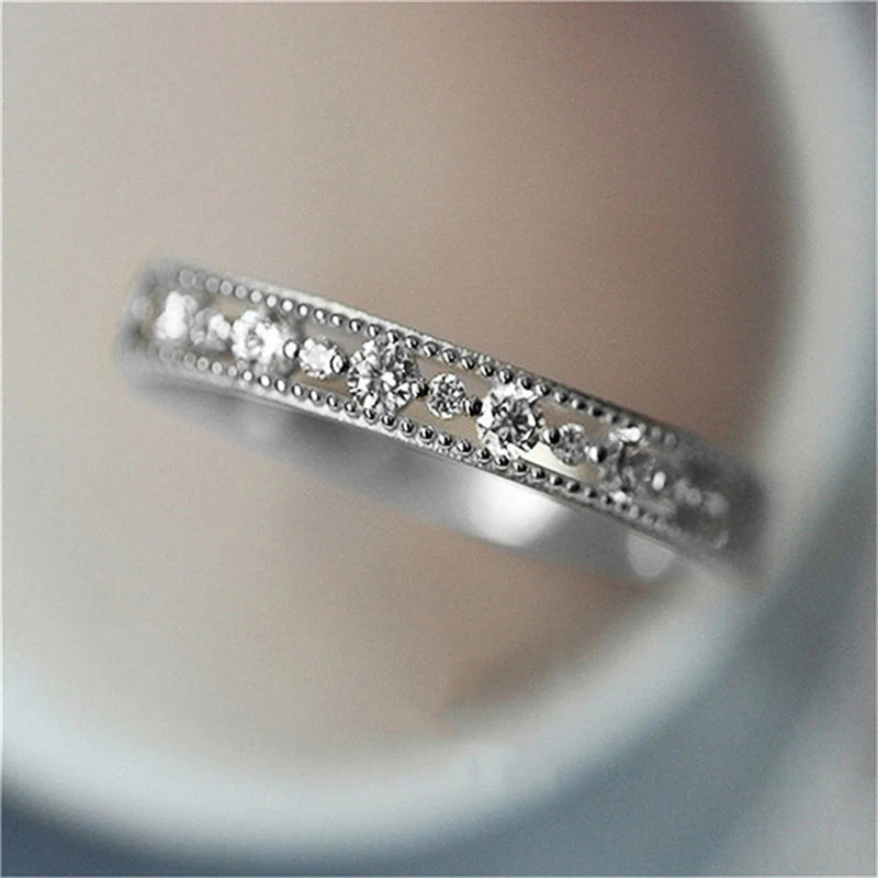 Velora Ring