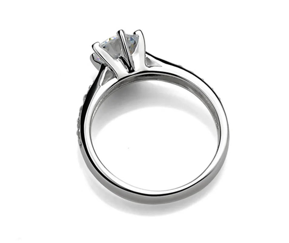Lumora Ring