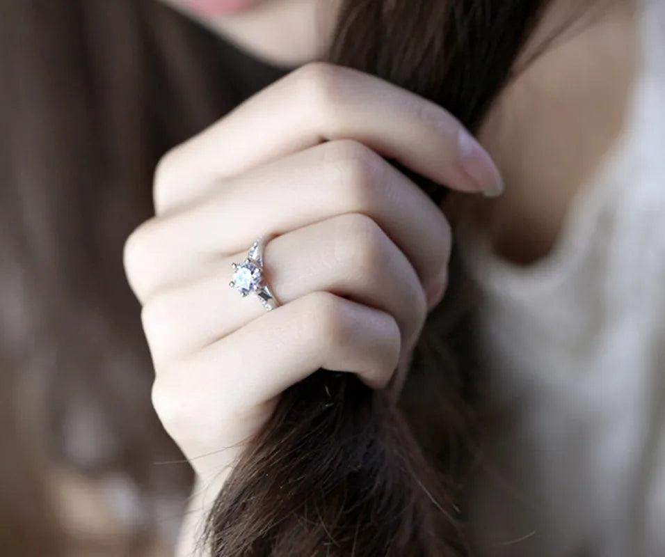 Lumora Ring